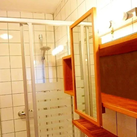 Apartman Bavaria Mit Casetta Oder Chalet In Bei Regensburg Tegernheim